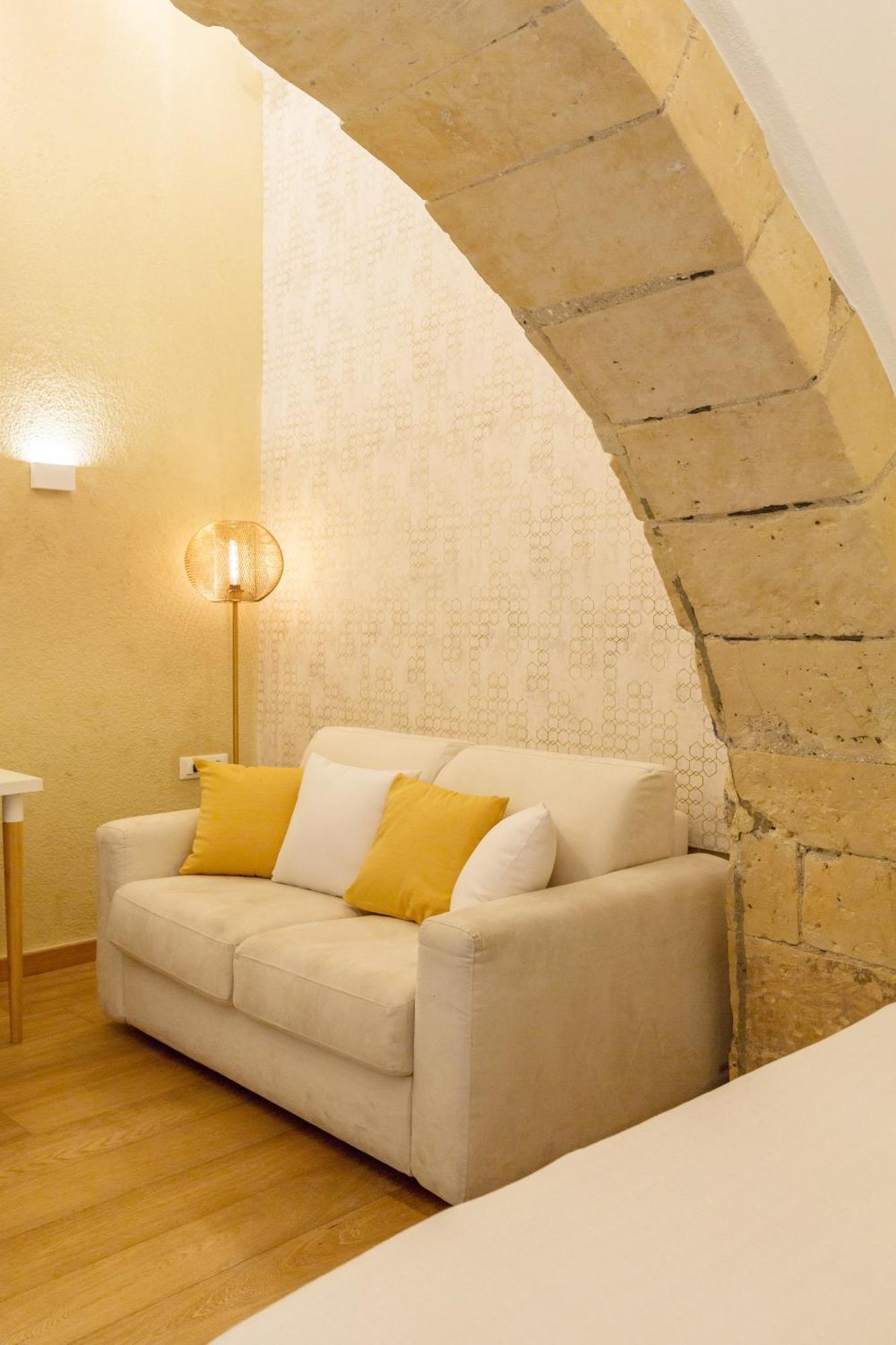 קליארי Martini Rooms Castello מראה חיצוני תמונה